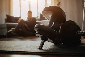 算法公正：评估博彩AI在不同族裔玩家身上的“剥削率”是否存在偏差。（算法公平性检验：分析博彩AI在不同族裔玩家“剥削率”上的偏差）